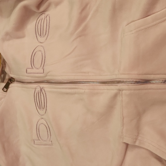 NWT! BEBE plush zip up - Picture 7 of 7